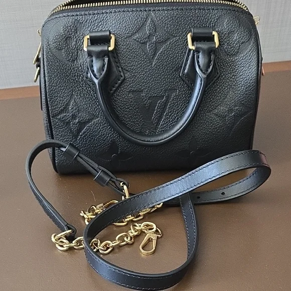 Louis Vuitton Black Speedy Bandoulière 20 - Picture 3 of 11